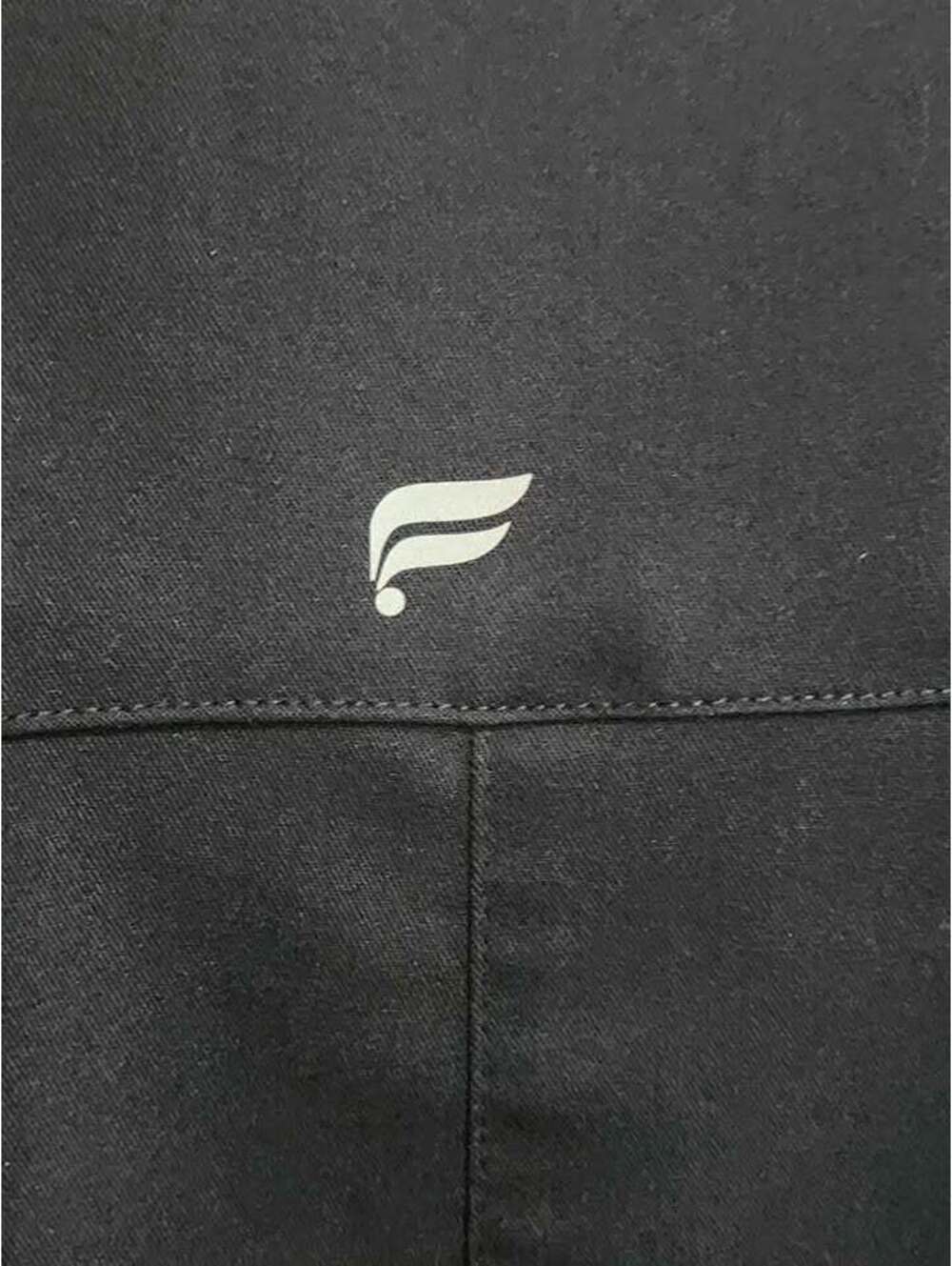 Fabletics Black V-Neck Scrub Top, size medium - Picture 4 of 5